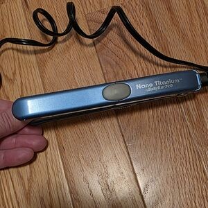 BaByliss Nano Titanium Hair Straightener - Blue and Gray